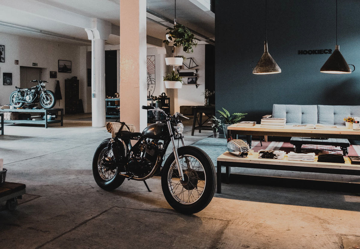 A VISIT TO HOOKIE CO