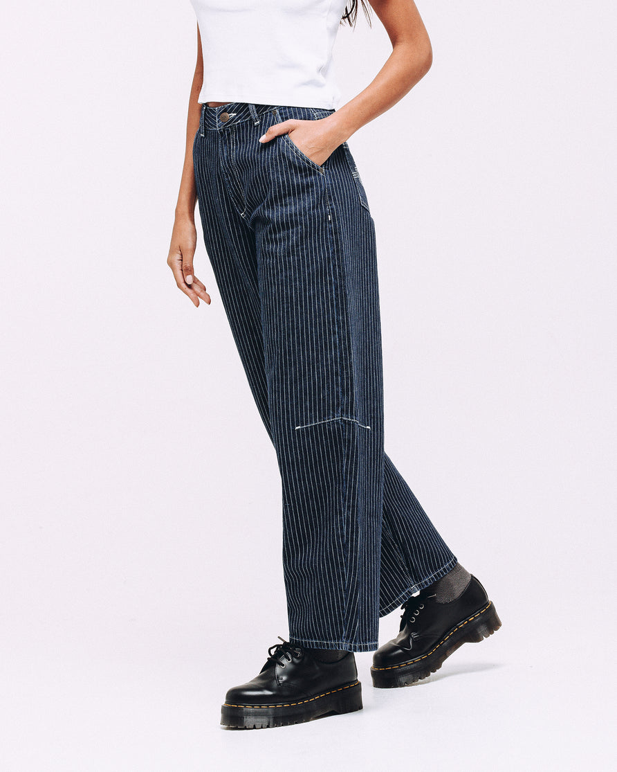 Grace Barrel Leg Jean - Blue Hickory