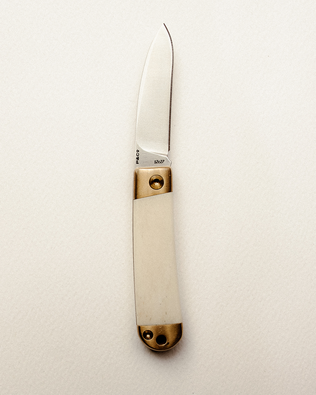 The Rancher Henry Knife - Brass & Bone