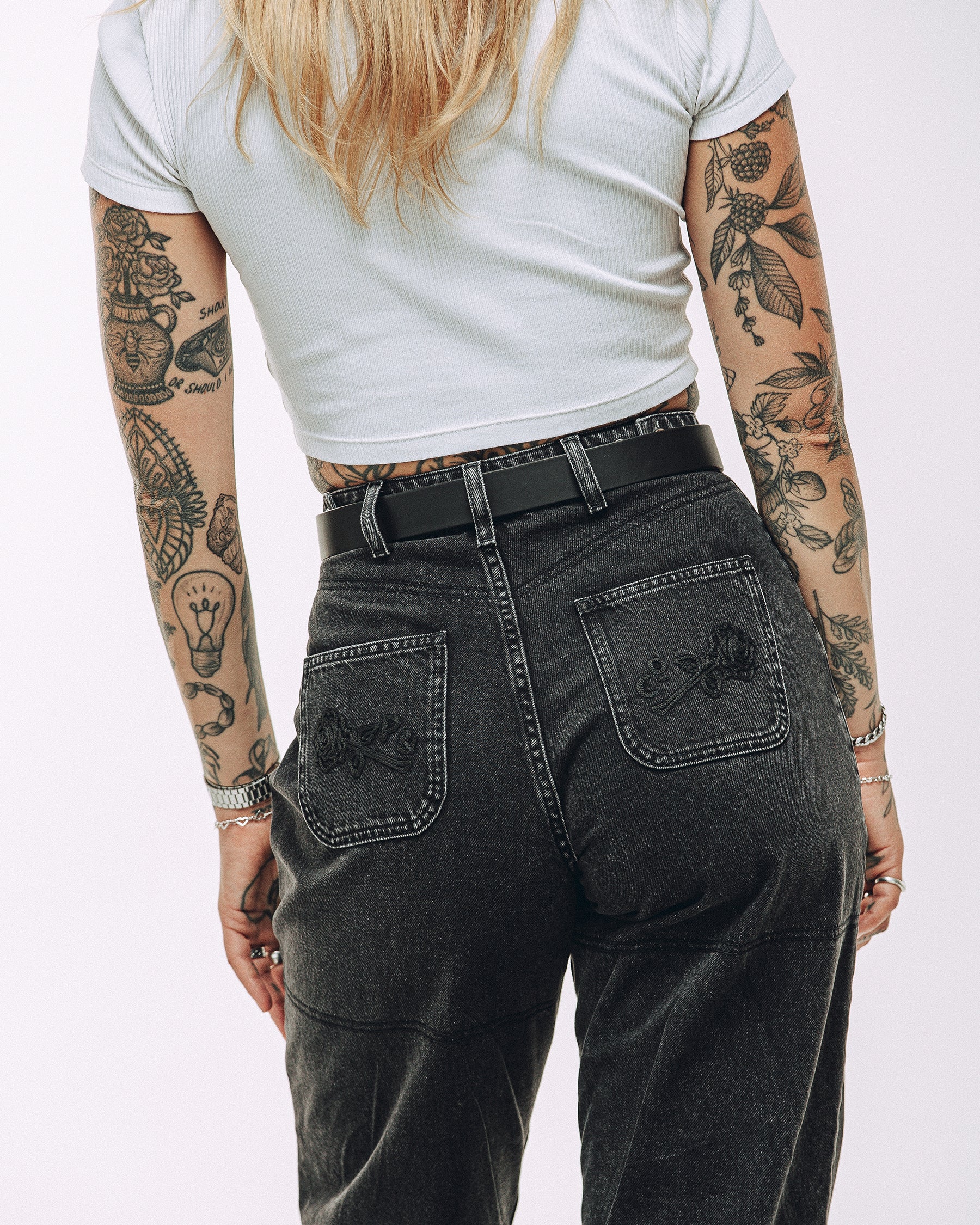 Rosa High Waisted Jean - Washed Black
