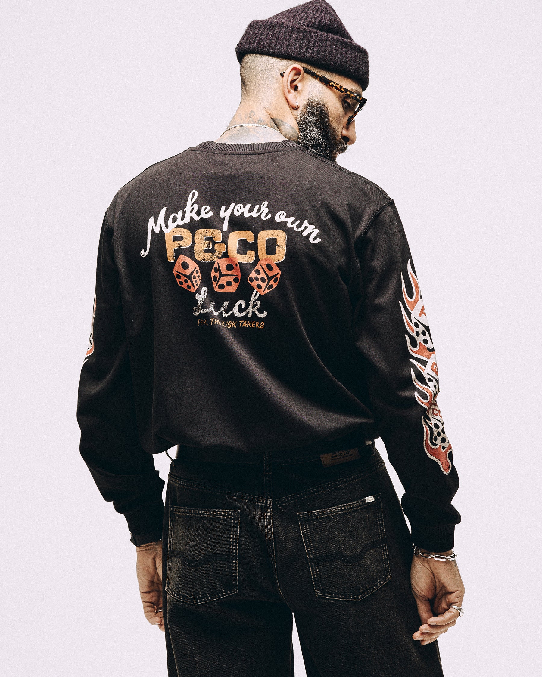 Make Your Own Luck Boxy Longsleeve - Washed Black