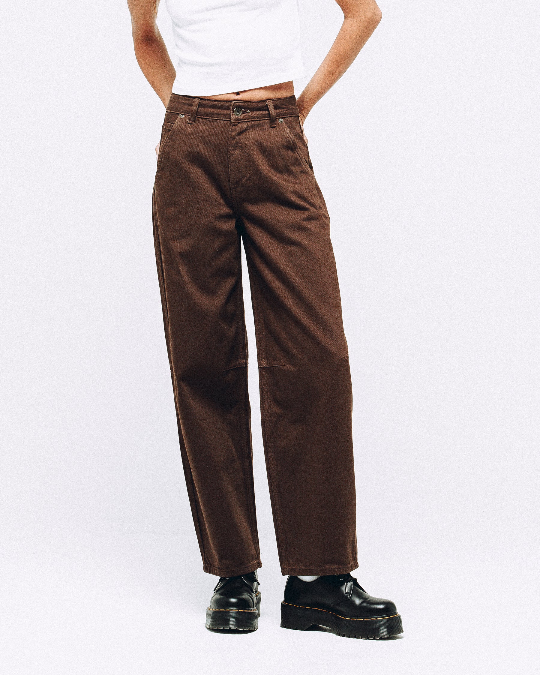 Grace Barrel Leg Jean - Washed Brown
