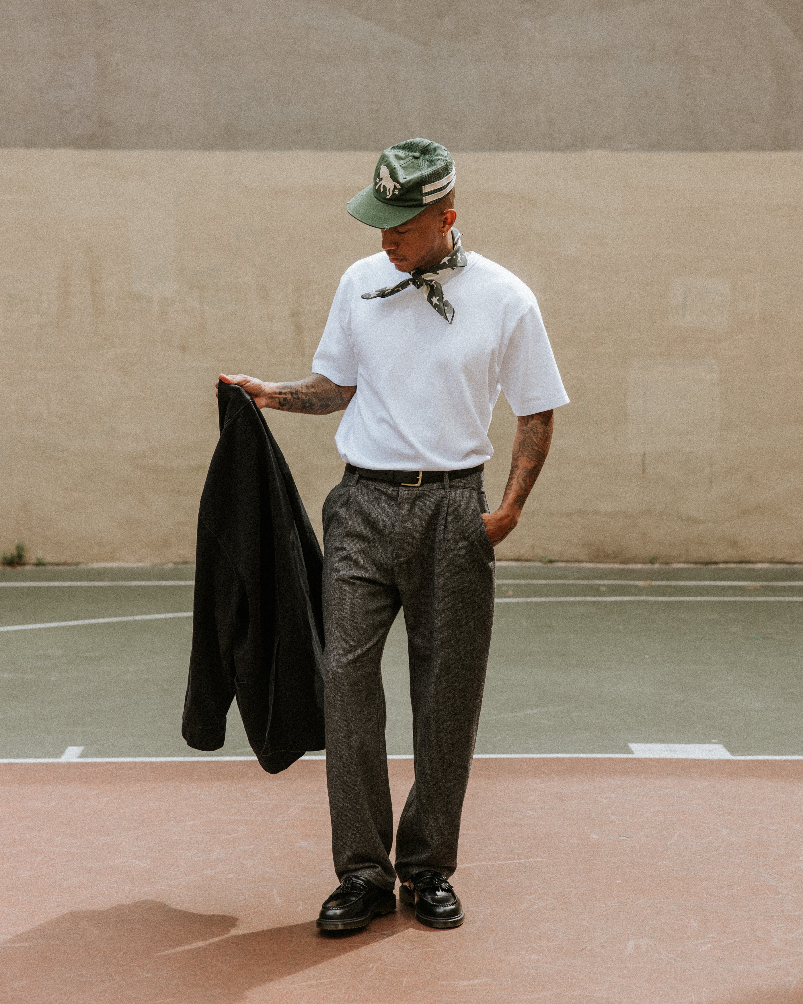 Charcoal Pleated Station Wool Pant | Men's Trousers & Jeans ‐ P&Co