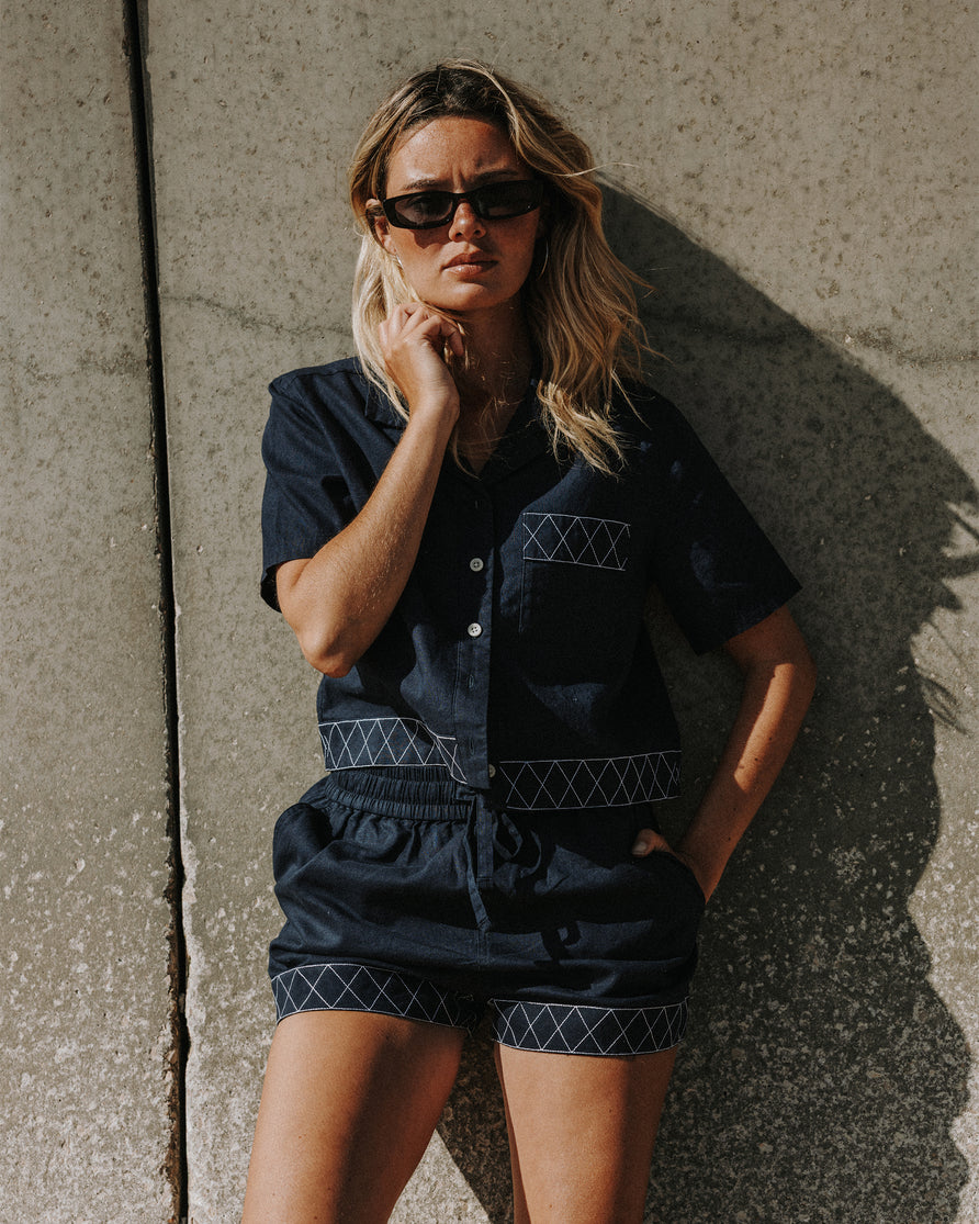 Lottie Linen Shorts - Navy