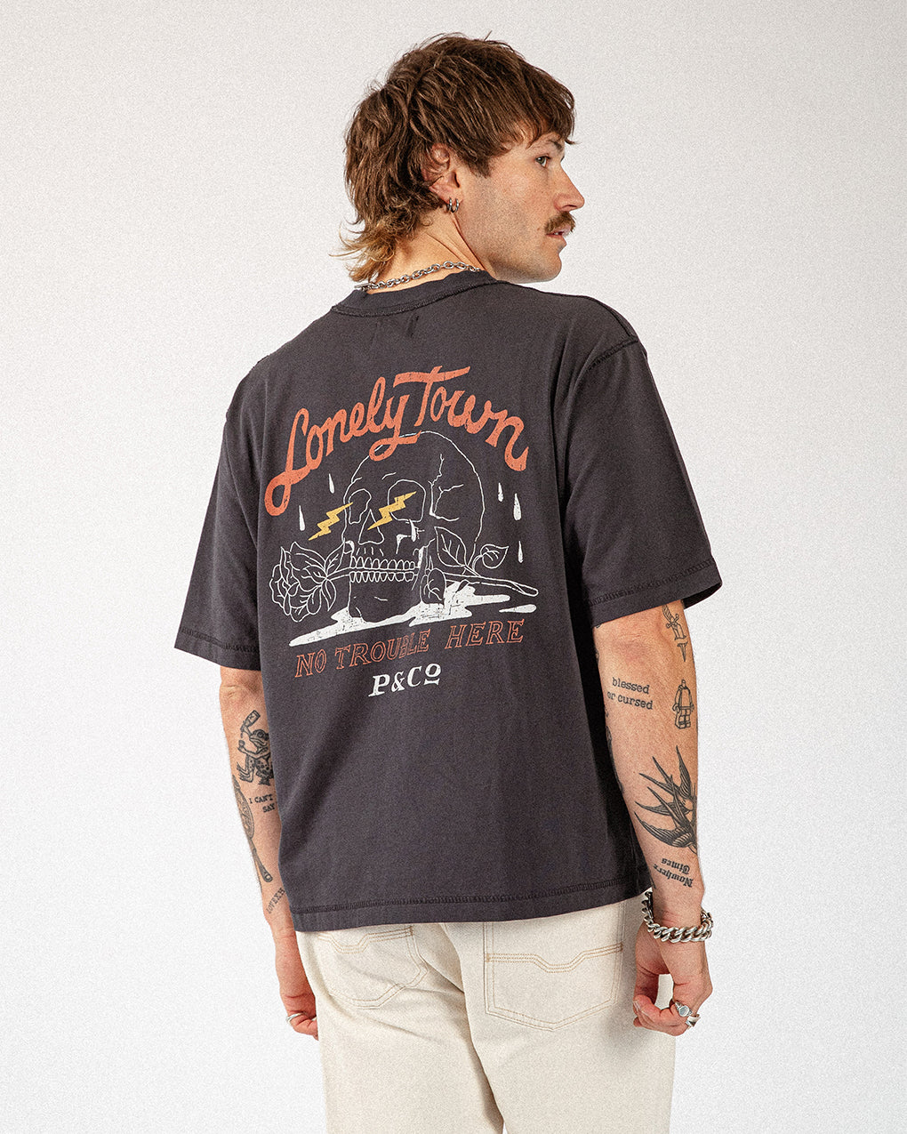 Lonely Town Boxy T-Shirt - Heavy Washed Black