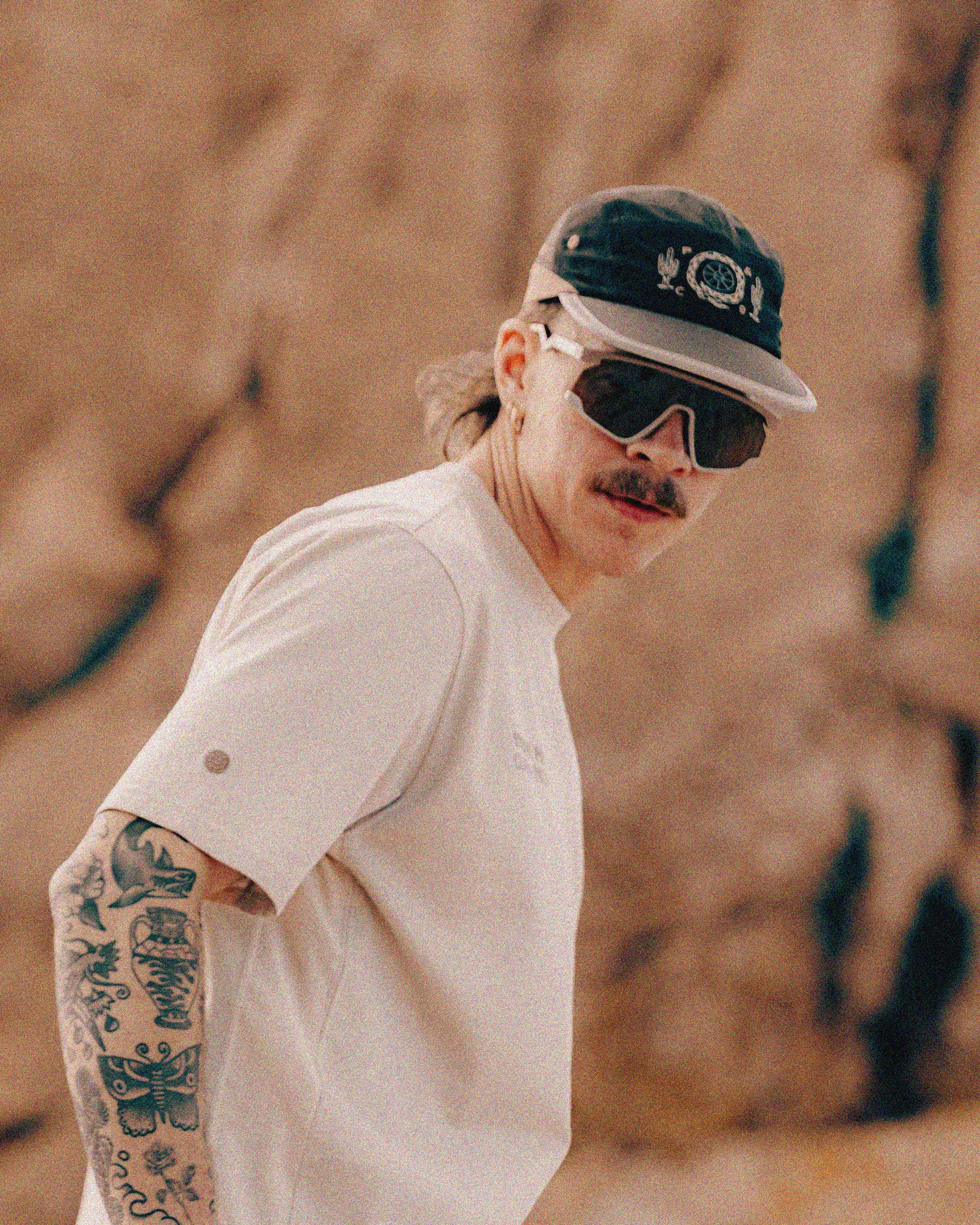 Steady Pace Trail Cap - Black & Tan