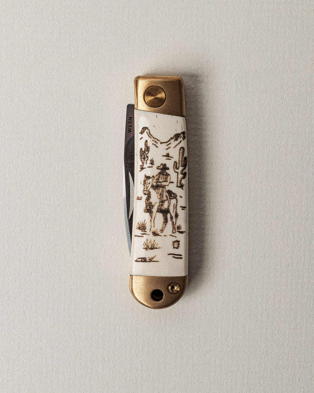 The Rancher Henry Knife - Brass & Bone