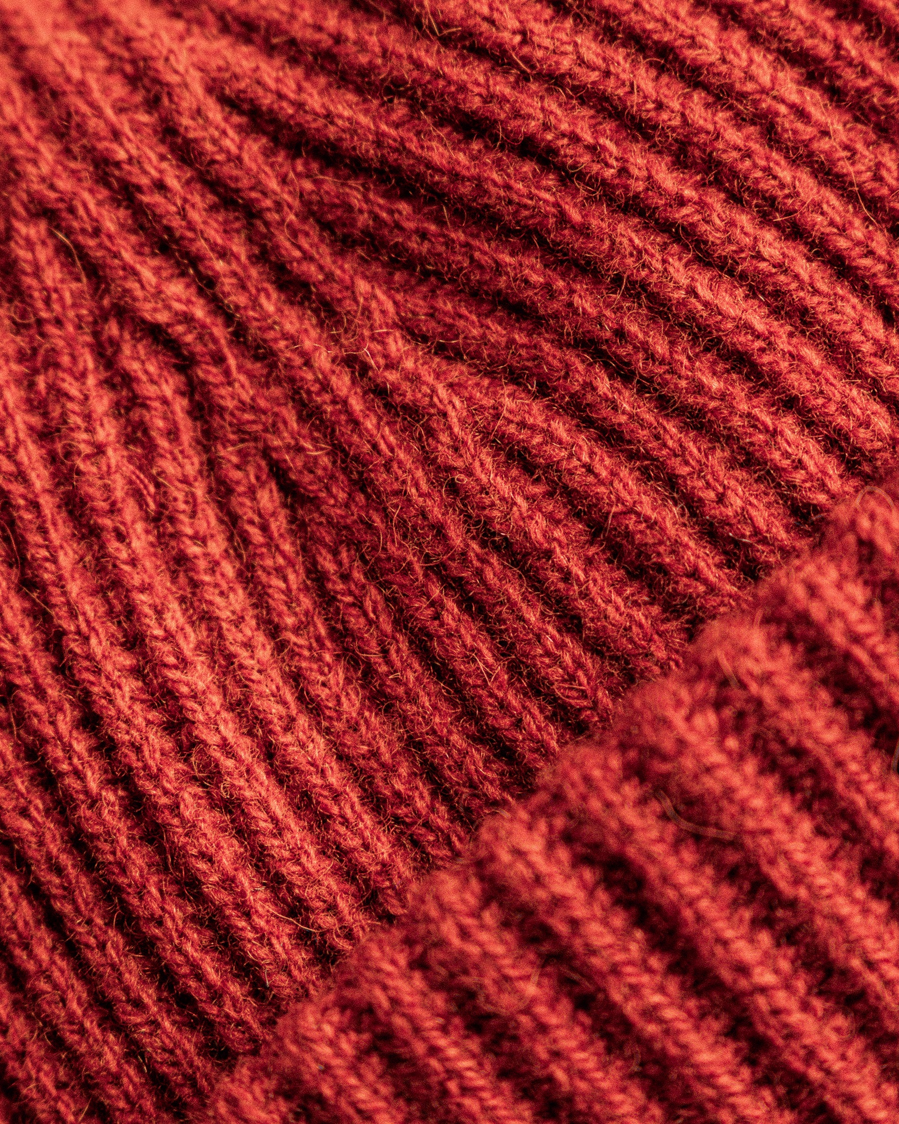 Deck Beanie - Brick Red