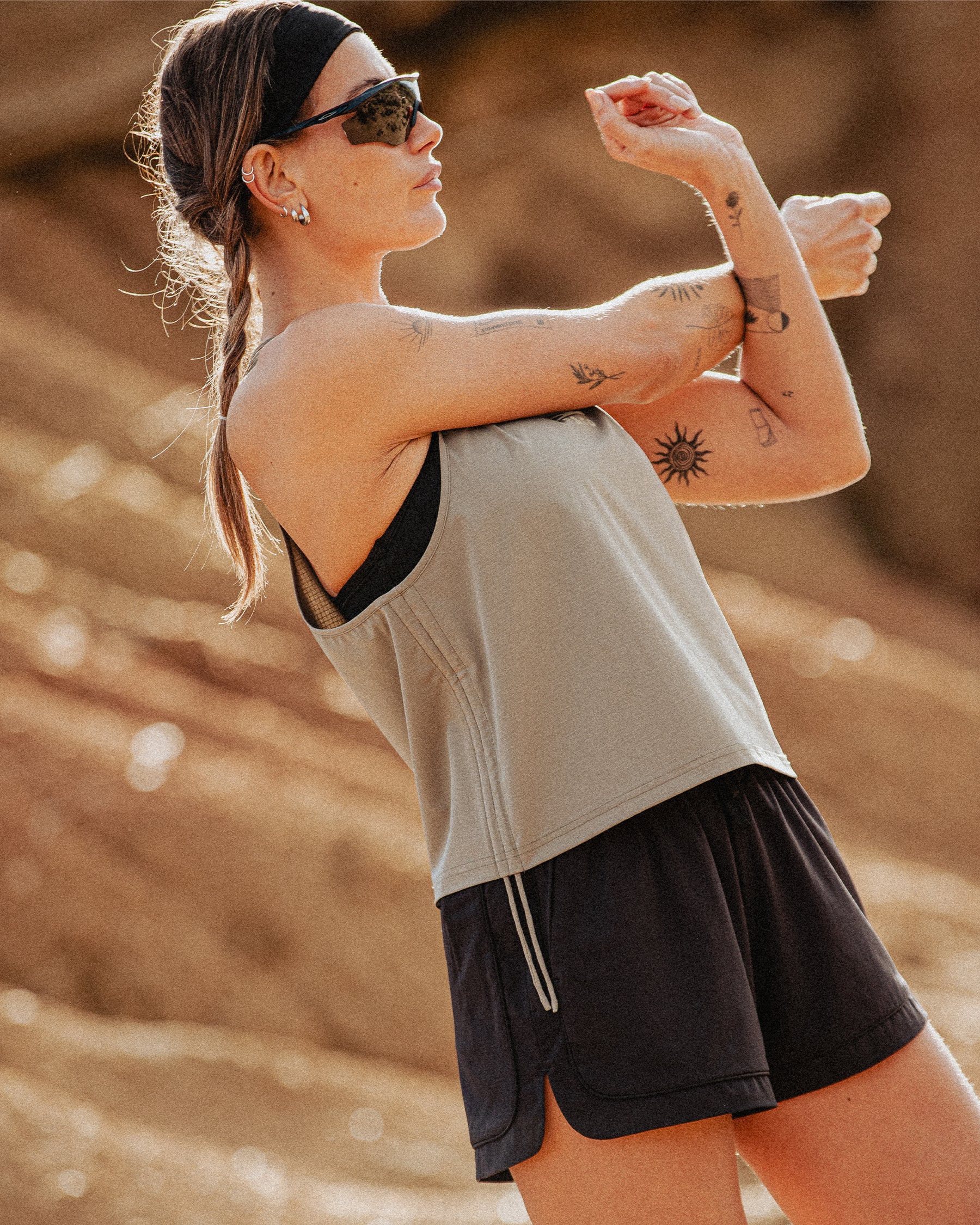 Snake & Sun Trail Singlet - Sage