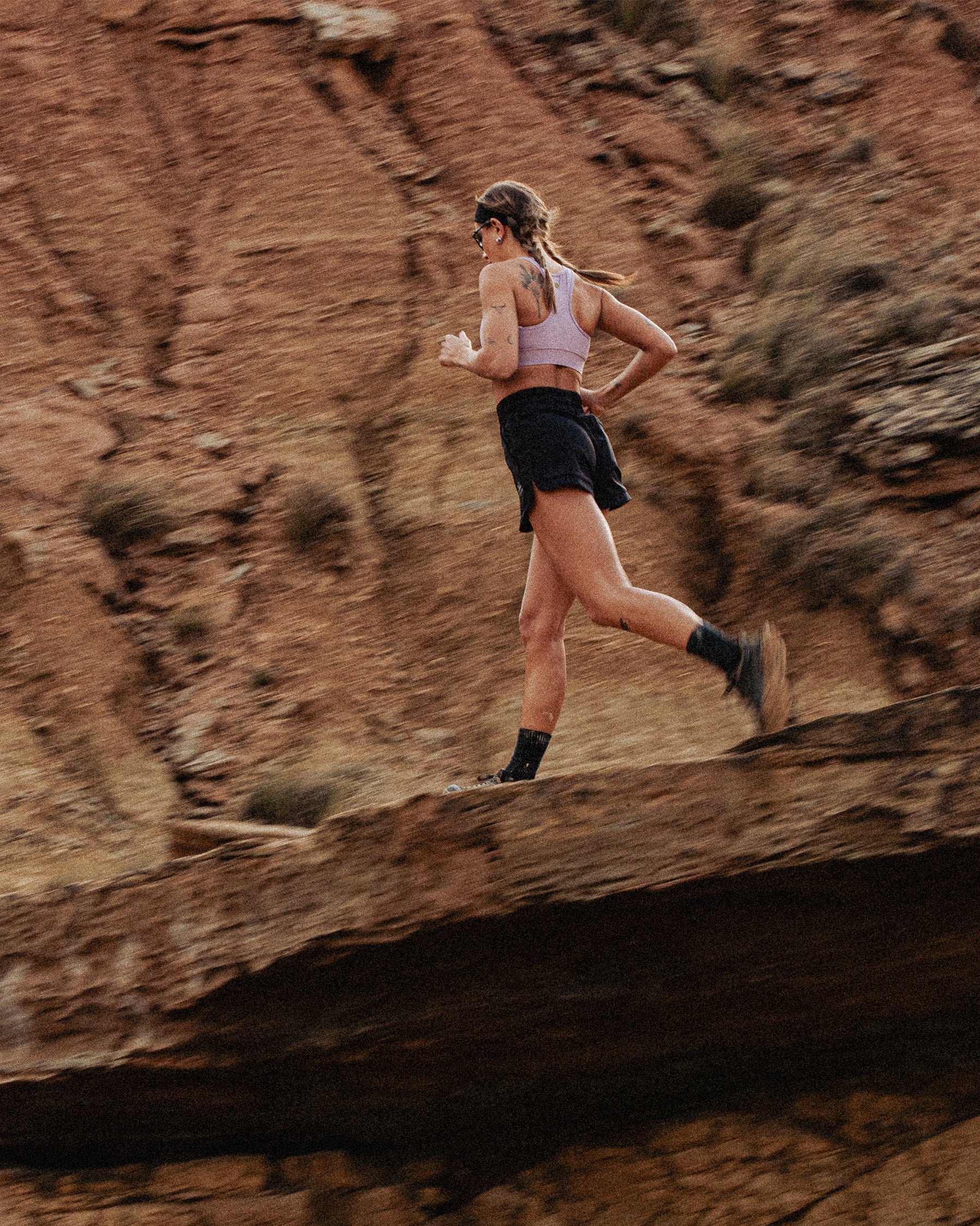 Worship The Sun Trail Sports Bra - Purple