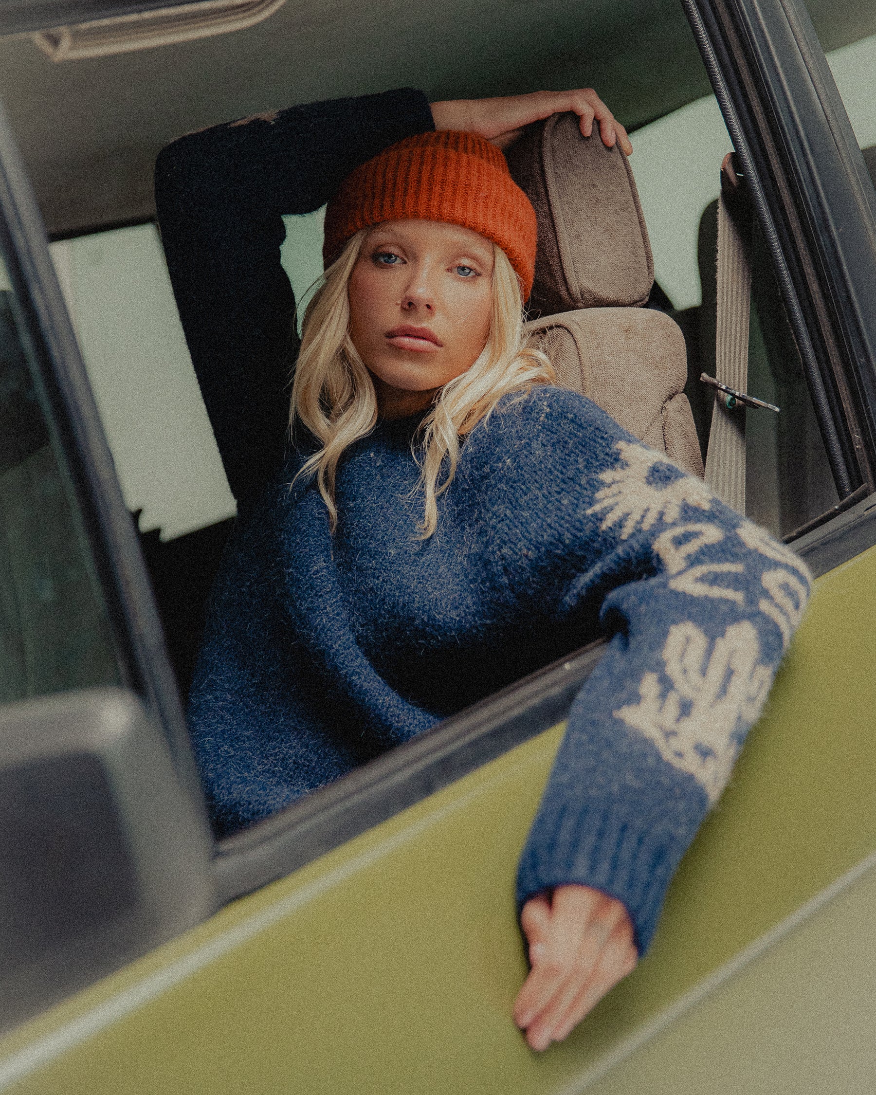 Desert Rise Intarsia Knit - Navy