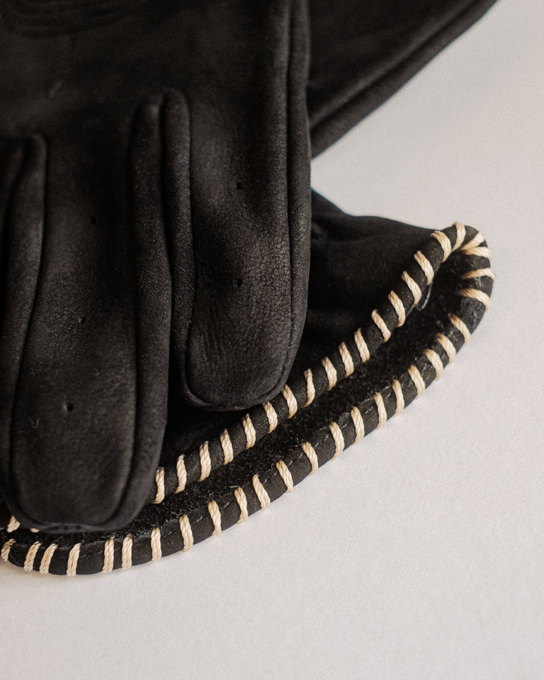 Austin Suede Riding Gloves - Black