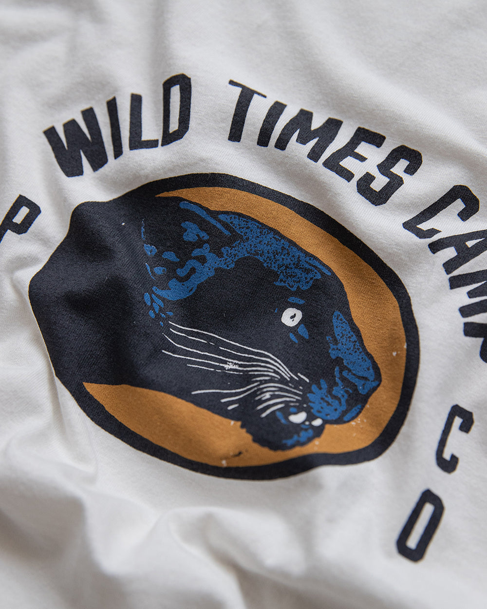 Wild Times Camp T-Shirt – gebrochenes Weiß 