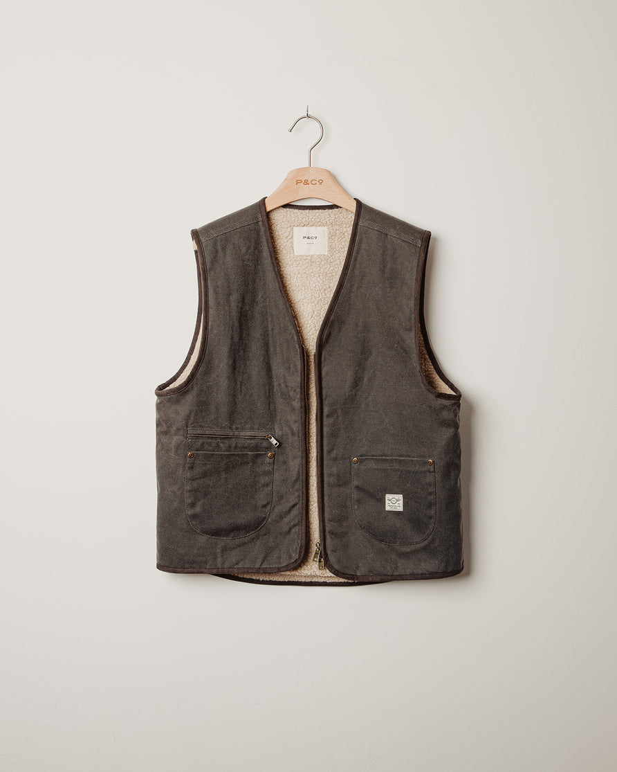 Wayfinder Sherpa Lined Waxed Vest - Charcoal