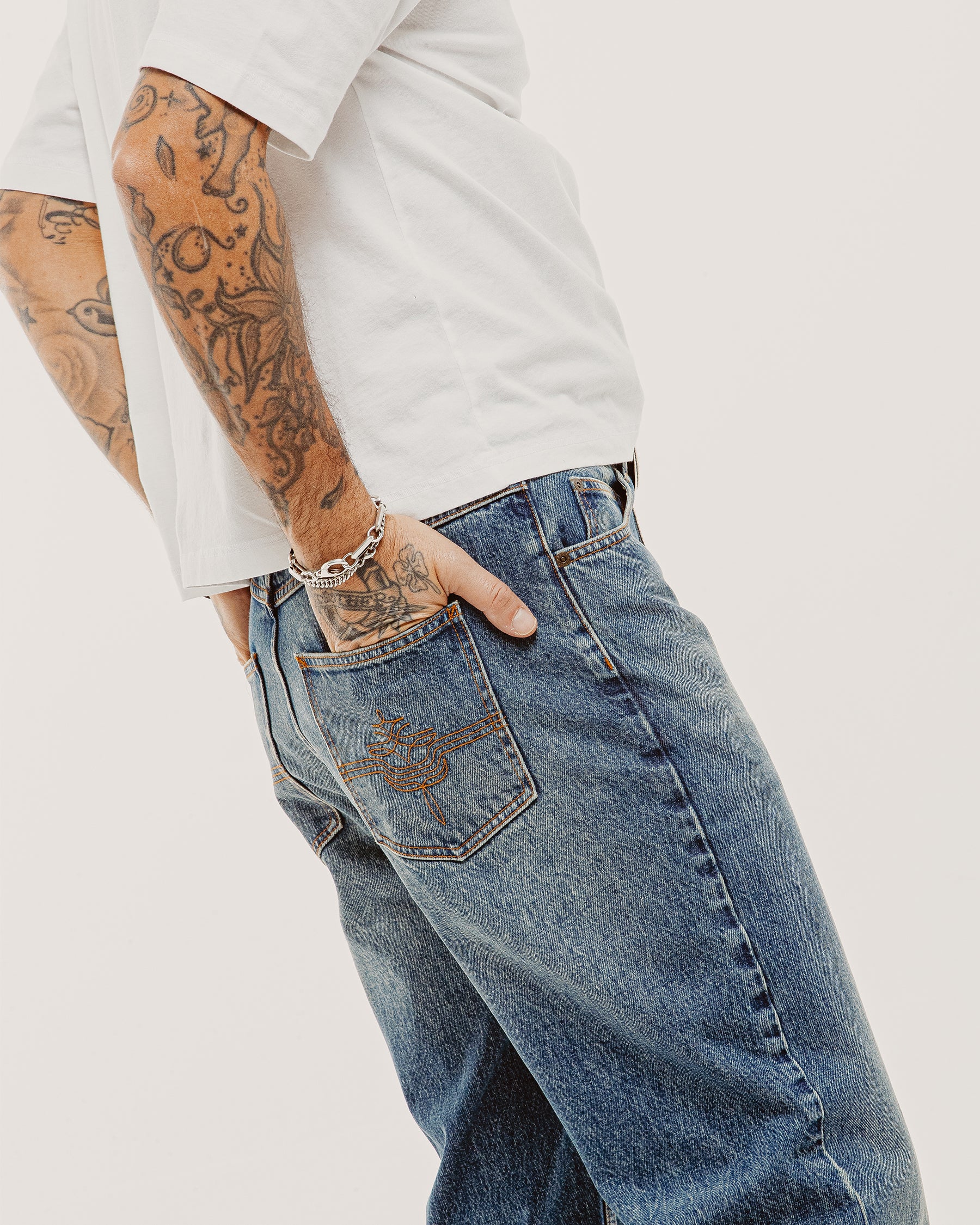 Washed Indigo Joshua Denim Jean | P&Co Men's Bottoms ‐ P&Co - A