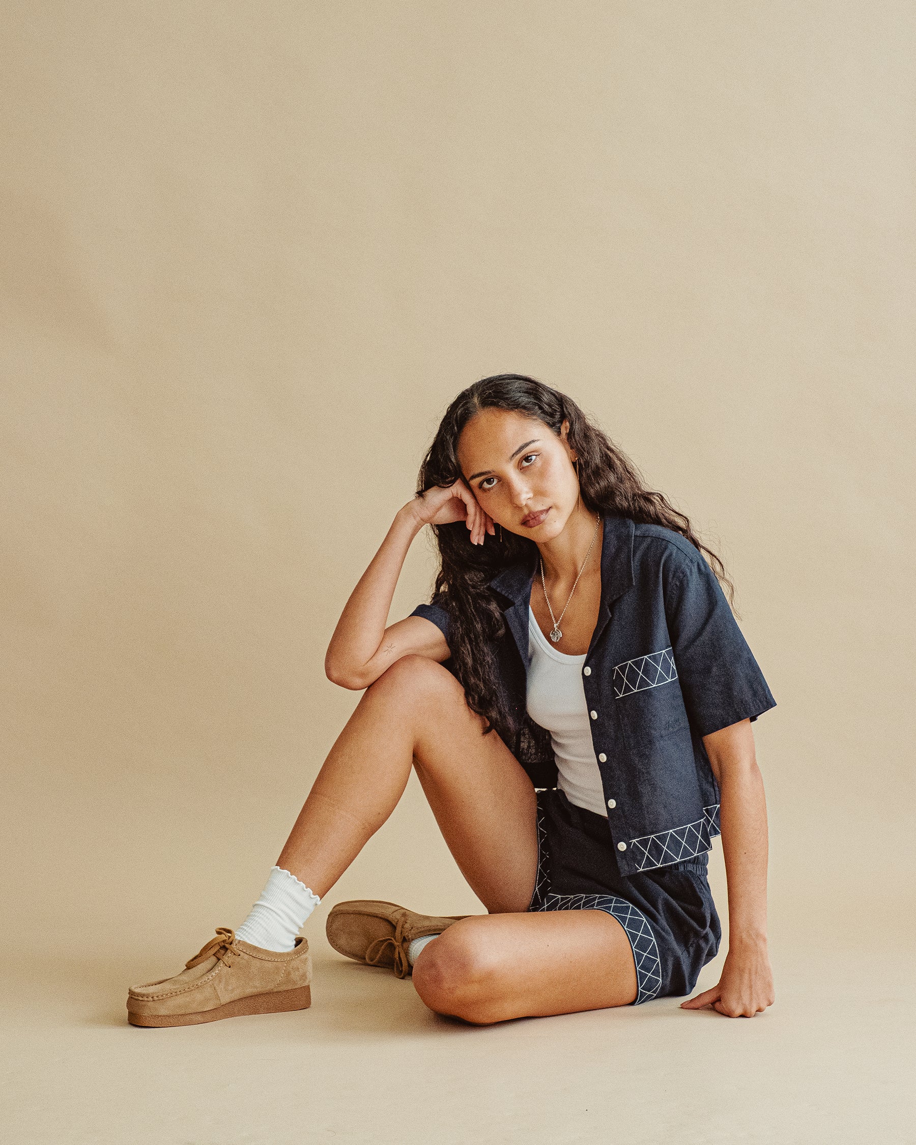 Lottie Cropped Linen Shirt - Navy
