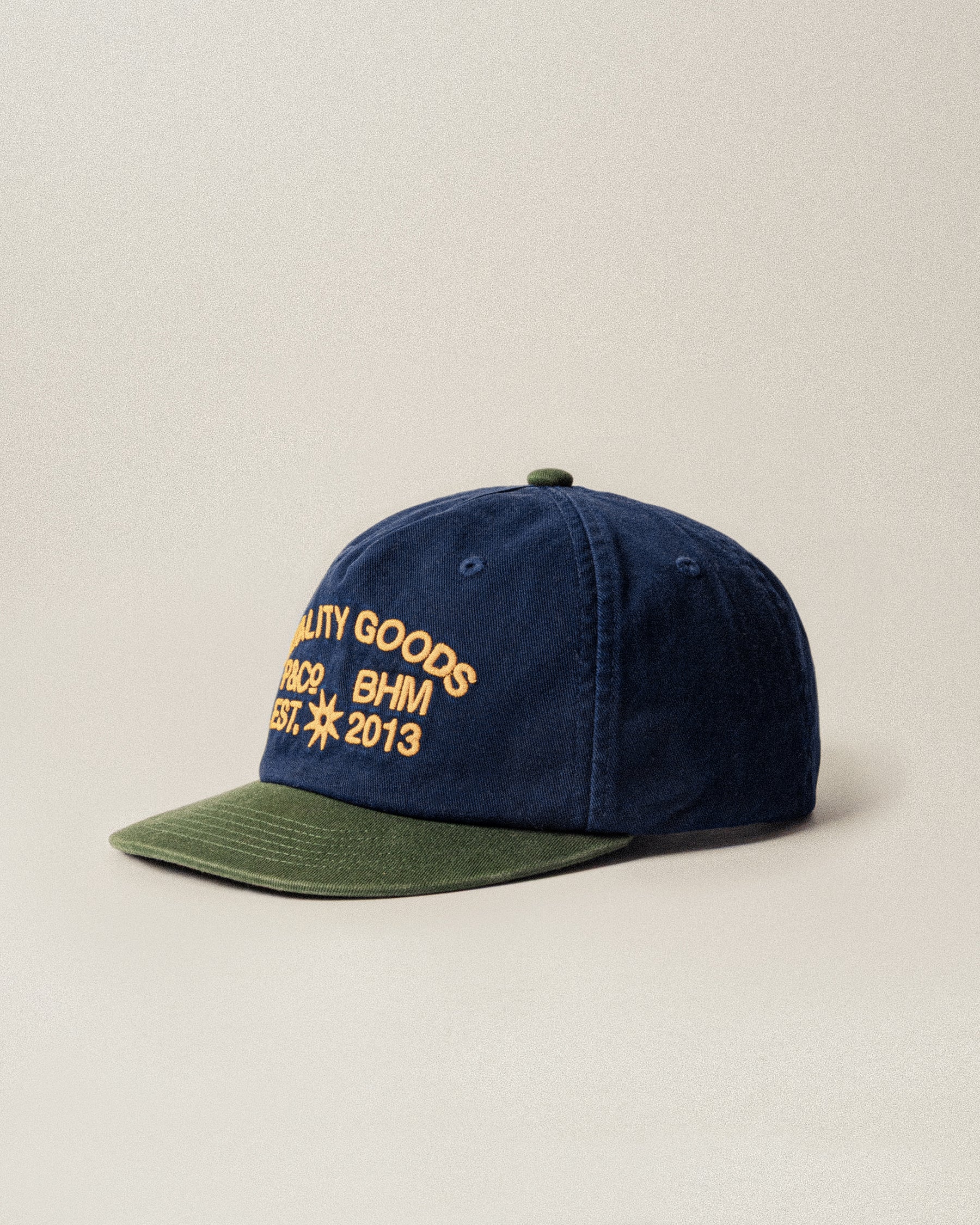 Black Akela 5 Panel Cap | Caps, Hats & Beanies ‐ P&Co - A Mindset