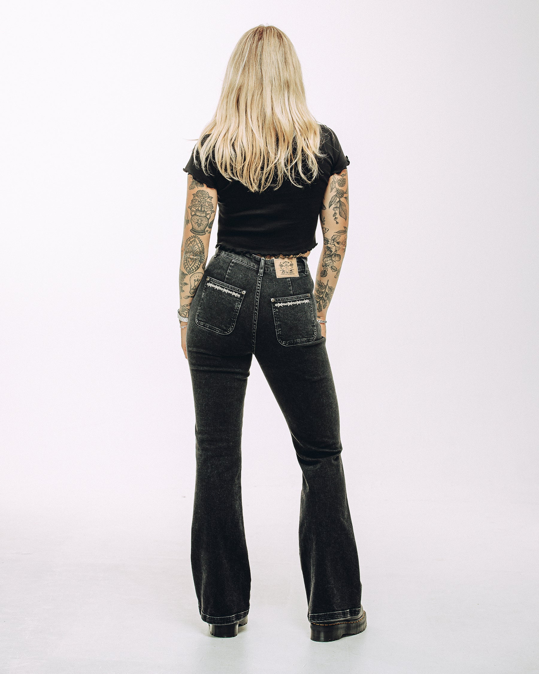 Jett Kickflare Jean - Washed Black