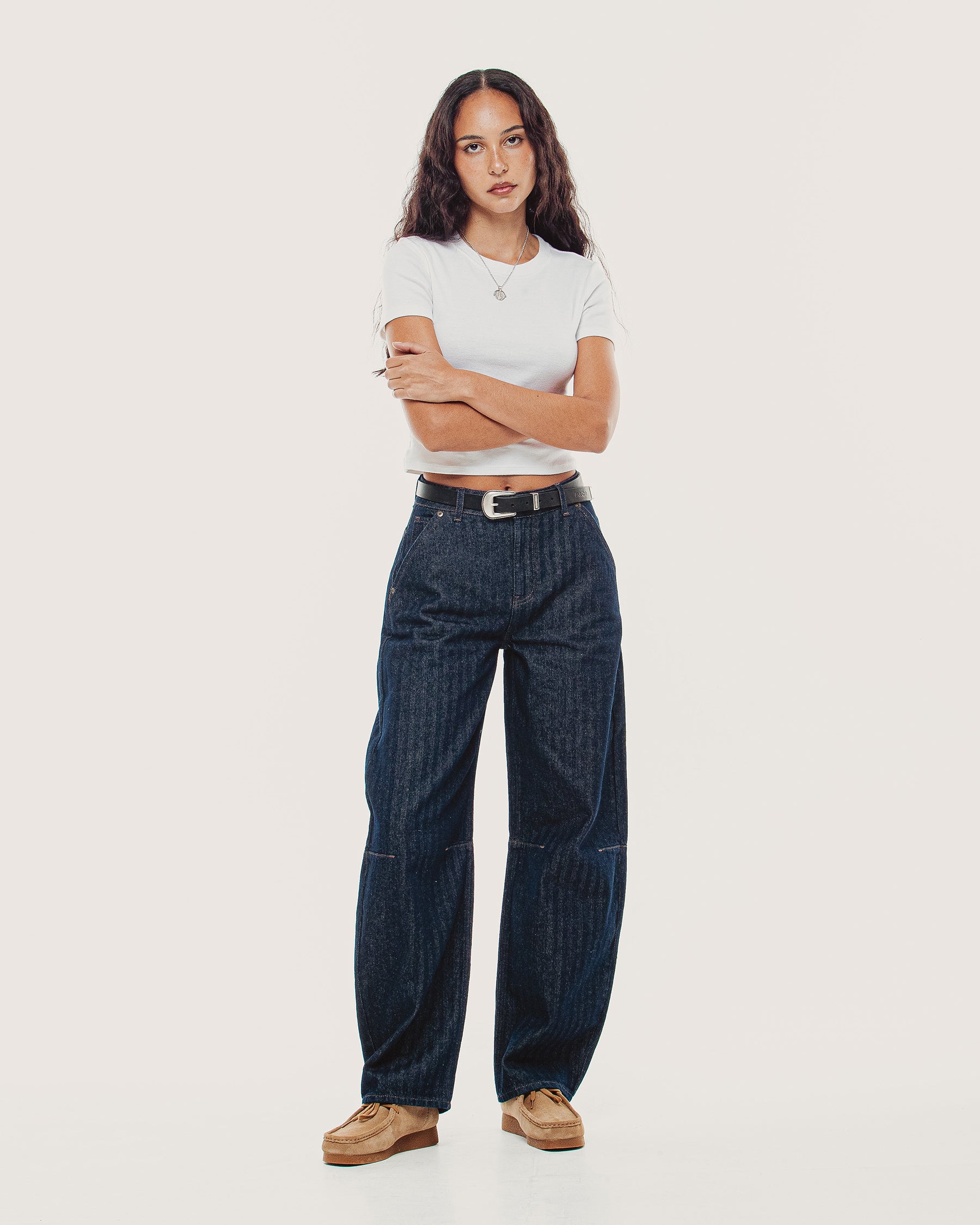 Grace Barrel Leg Herringbone Jean - Washed Indigo