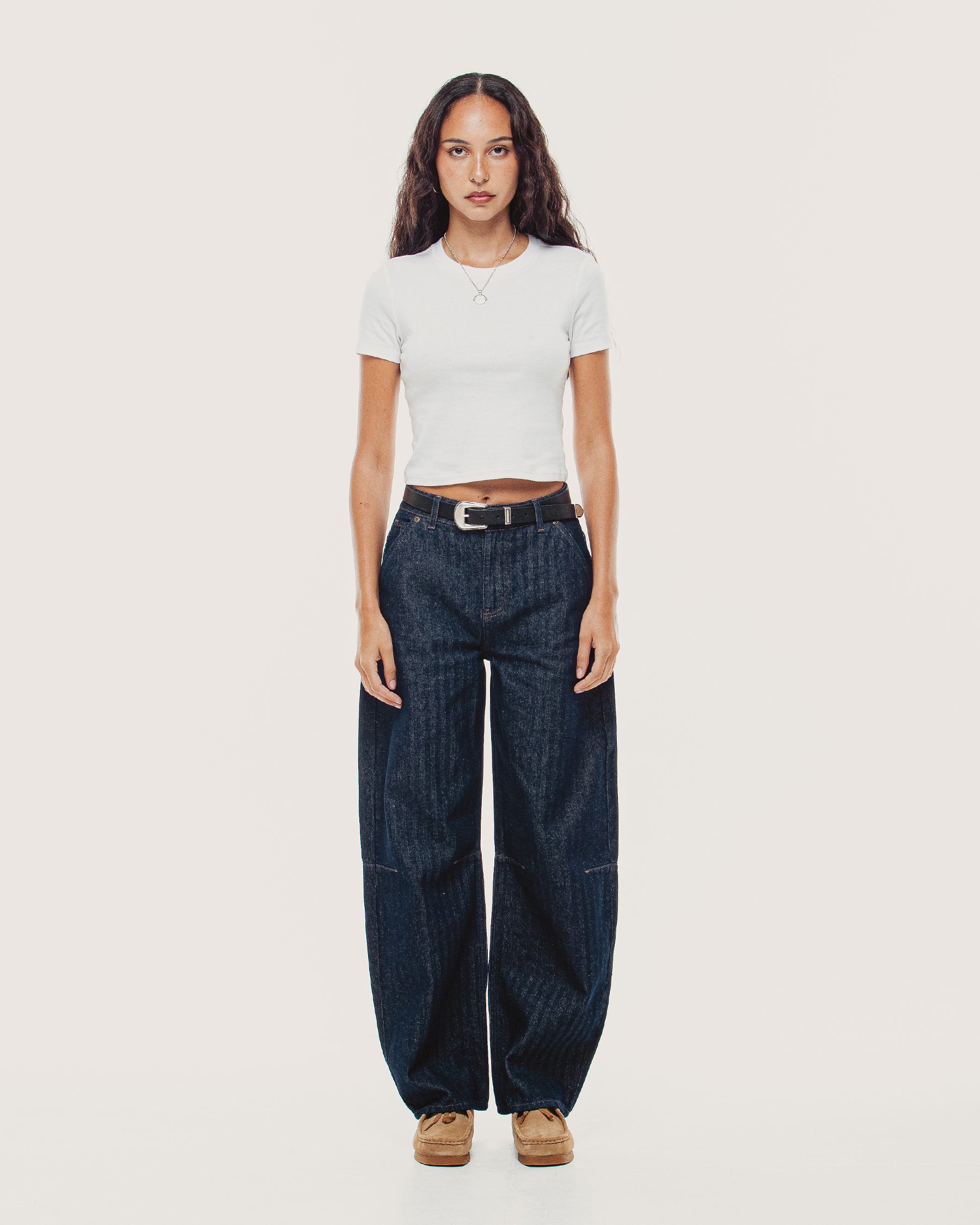 Grace Barrel Leg Herringbone Jean - Washed Indigo