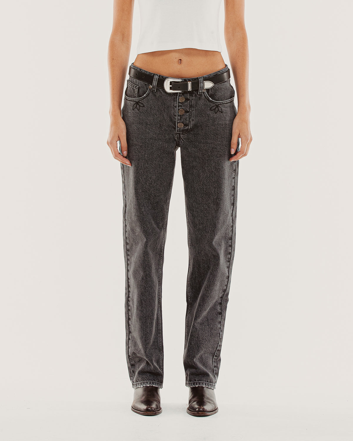 Cindy Slim Straight Leg Jean - Washed Black